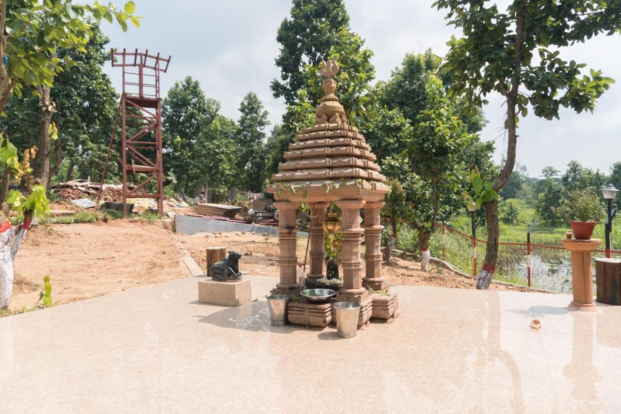 Kushal Palli Resorts- A Unit Of Pearltree Hotels & Resorts 普鲁利耶 外观 照片