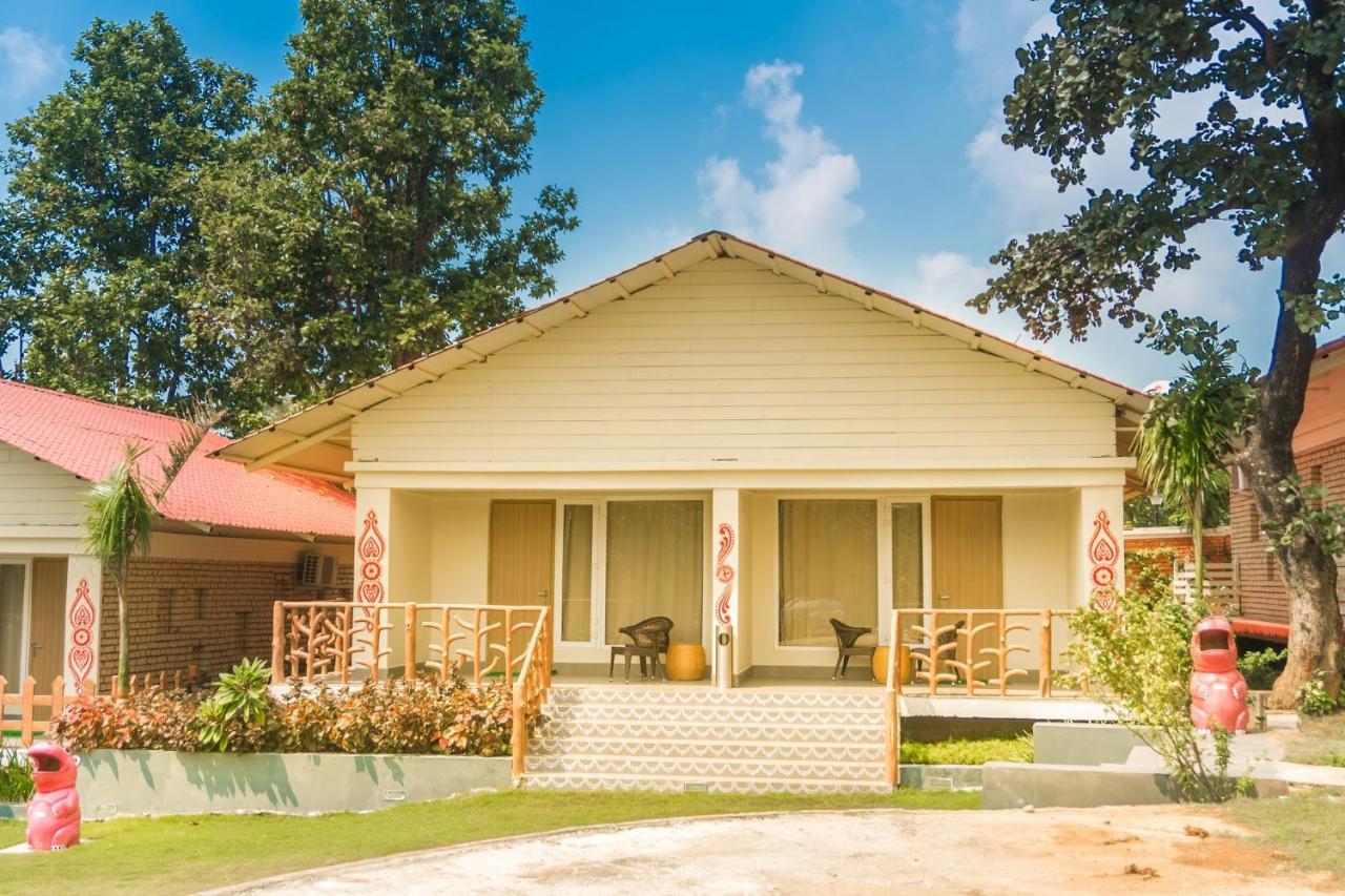 Kushal Palli Resorts- A Unit Of Pearltree Hotels & Resorts 普鲁利耶 外观 照片